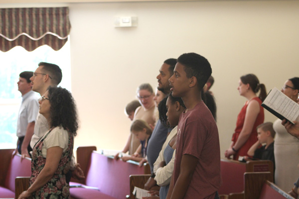 Grace Fellowship Church - Singing Worship